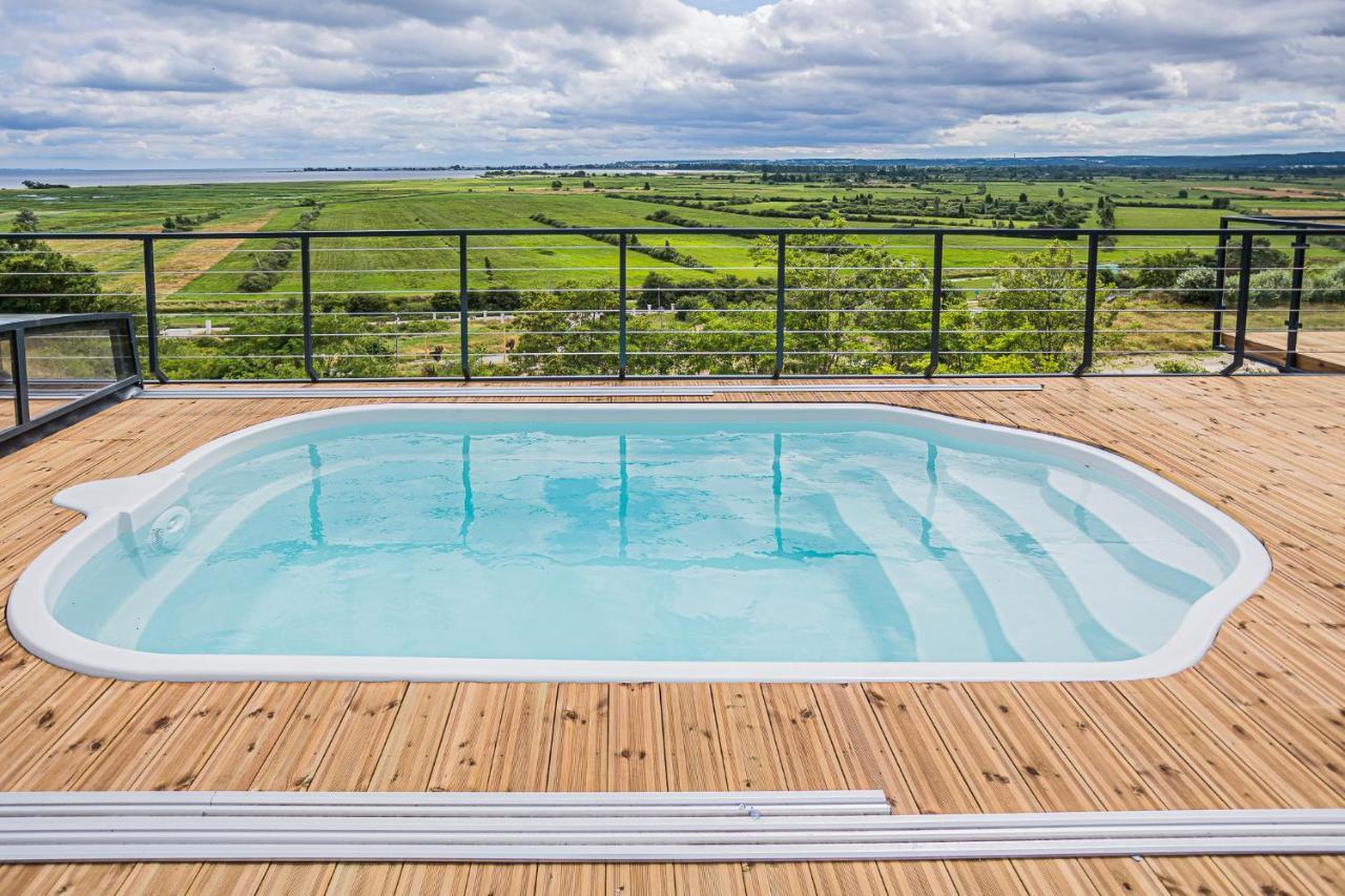 Nowe Domki Deluxe Z Widokiem Na Zatoke Z Basenem I Sauna Oslonino Exterior foto