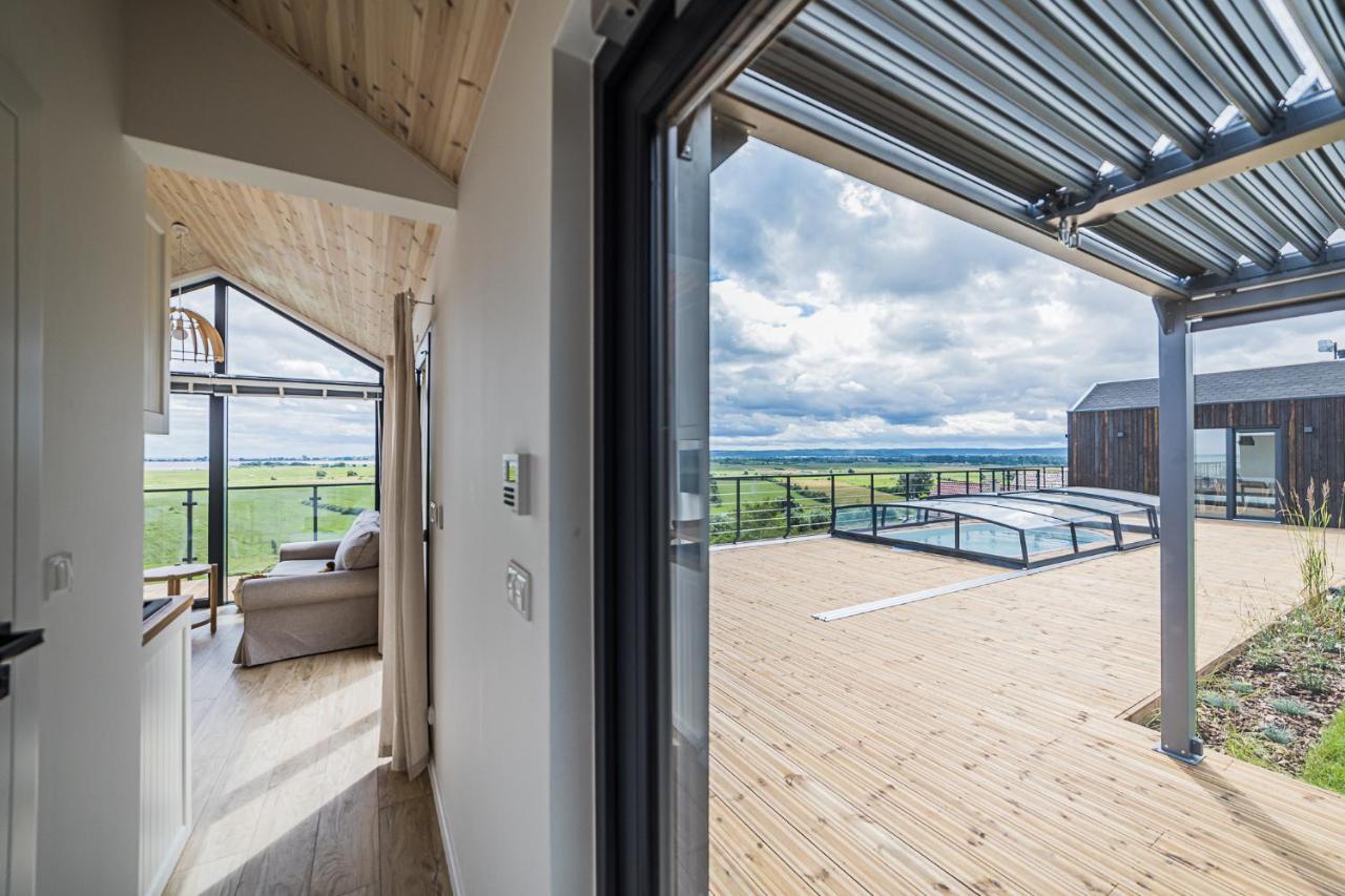 Nowe Domki Deluxe Z Widokiem Na Zatoke Z Basenem I Sauna Oslonino Exterior foto