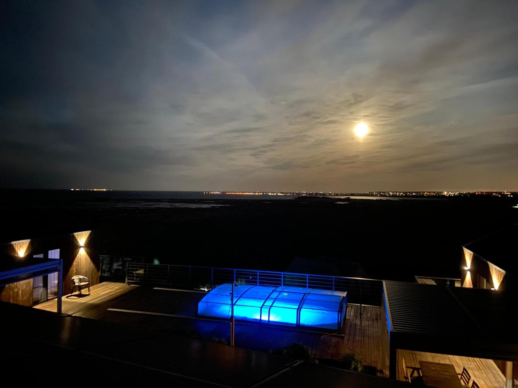 Nowe Domki Deluxe Z Widokiem Na Zatoke Z Basenem I Sauna Oslonino Exterior foto